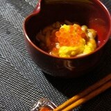 簡単だけども雅な肴、菊とナメコの酢の物